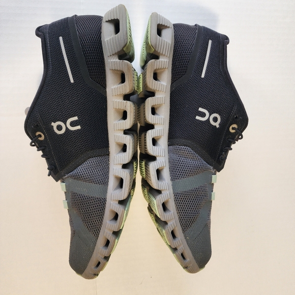 ON Running Cloud 5, Black Lead, Women Size 11 - Picture 6 of 16